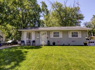 7 W Enlow Dr, Decatur, IL 62521