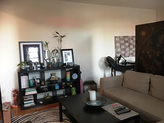 Rented by Prime Realty | media 38