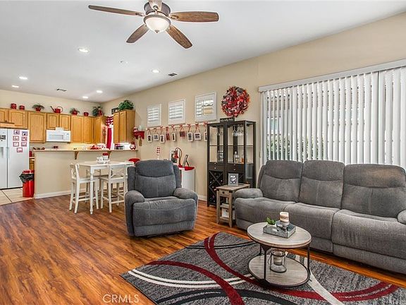 5th image of 448 Brooklawn Dr
