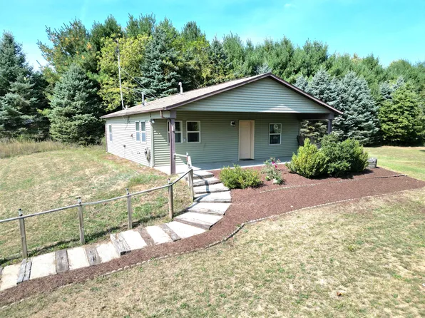 10888 M 60, Three Rivers, MI 49093