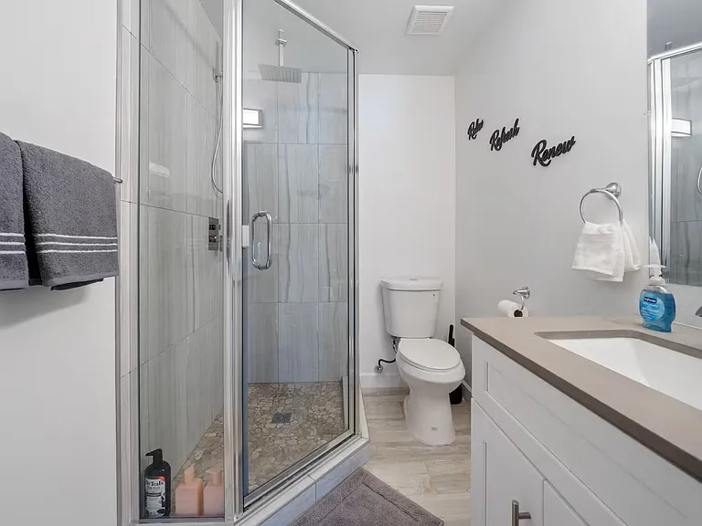 6643 E Monterey Way — Photo 7