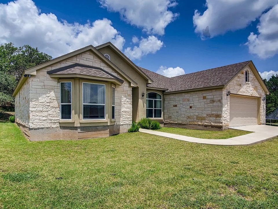 1st image of 20402 Highland Lake Dr