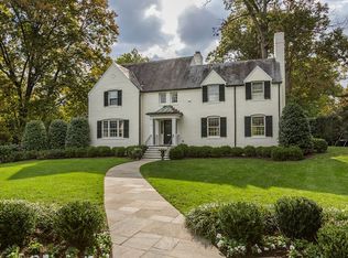 3825 52nd St NW, Washington, DC