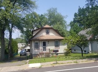 83 Alps Rd, Wayne, NJ 07470