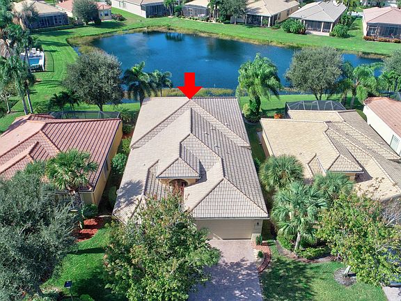 3rd image of 10871 Summerville Way