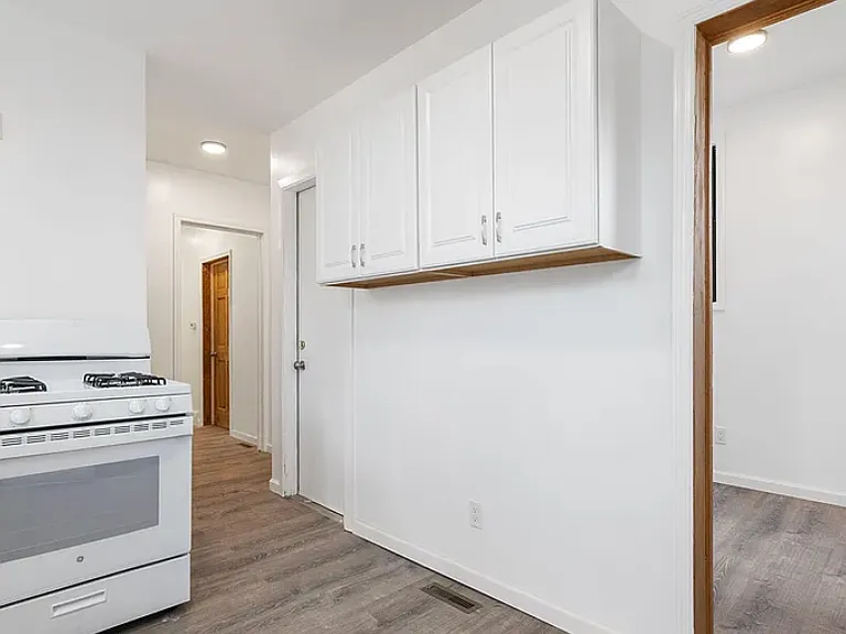 84 N Allen St #1 — Photo 5