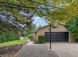 5147 Mackinaw Rd, Saginaw, MI 48603