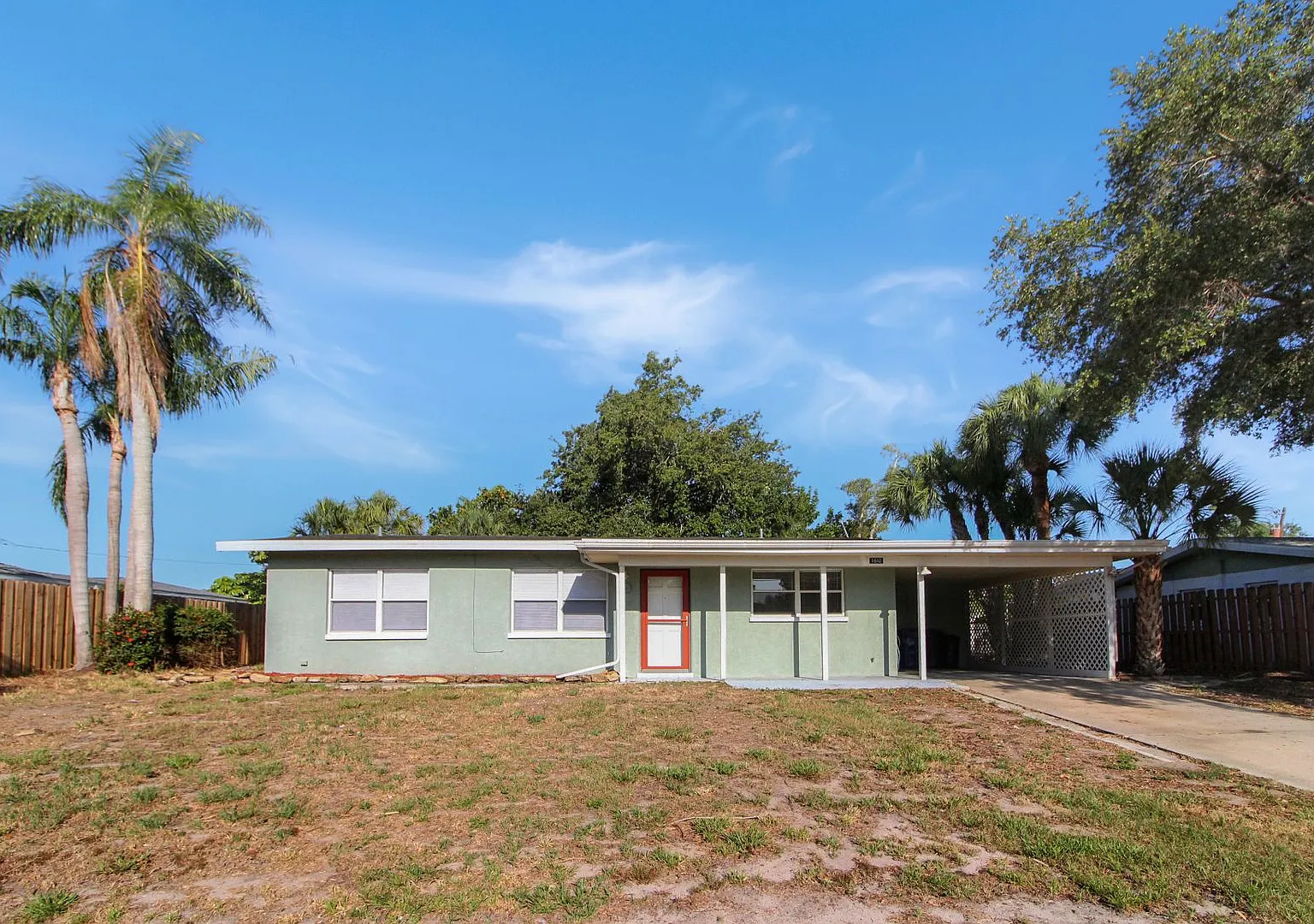 Venice Gardens Annual Home for Rent — Photo 1