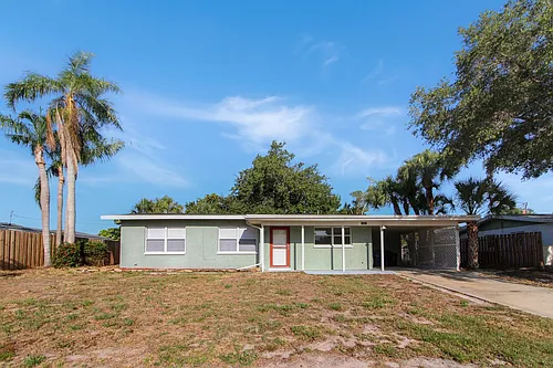 1612 Larchwood Dr Photo 1