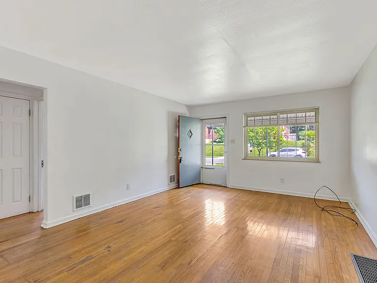 3119 Cavanaugh Ave — Photo 20