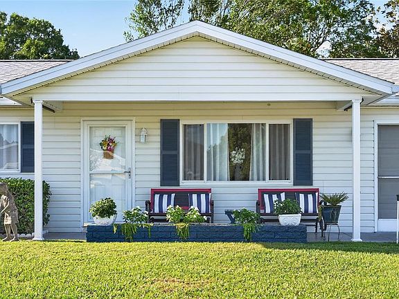 3rd image of 10190 SE 178TH STREET
