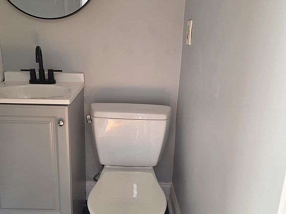 2nd image of 4 Brightwood Ter APT 7