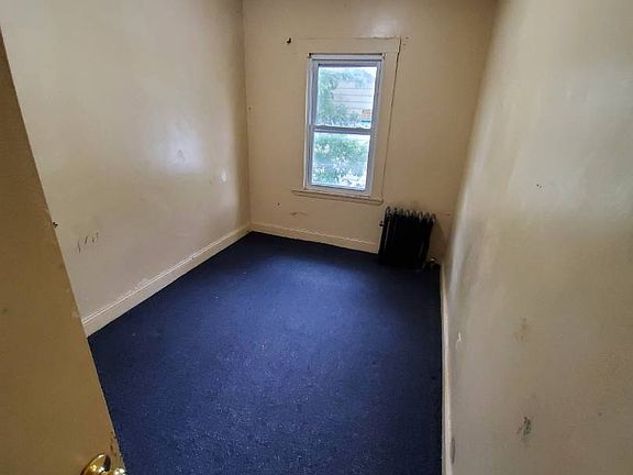2nd image of 114-43 Farmers Blvd #2B