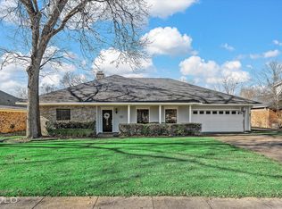 7700 Millicent Way, Shreveport, LA 71105