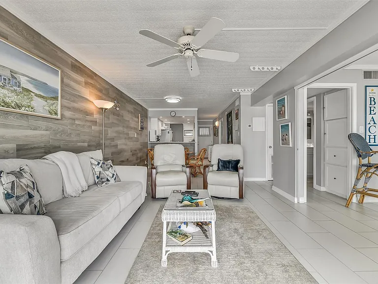 7310 Seawall Blvd #605 — Photo 14