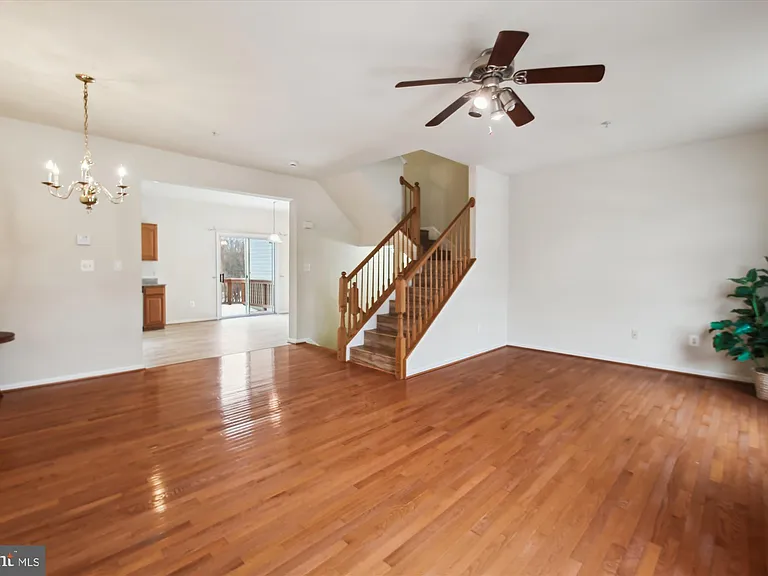 2538 Cheyenne Way — Photo 3