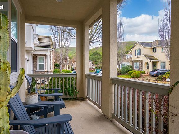 4th image of 7280 Willow Creek Circle