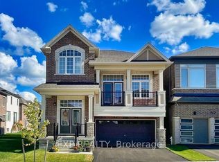66 Saxony St, Kitchener, ON N2R 0S3