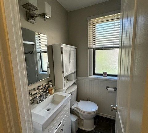 4th image of 63 Queensberry St #A201