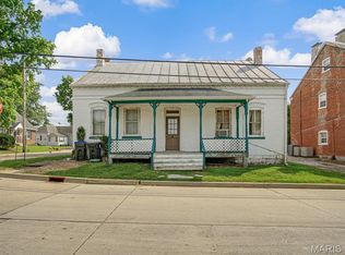 129 S Metter Ave, Columbia, IL 62236