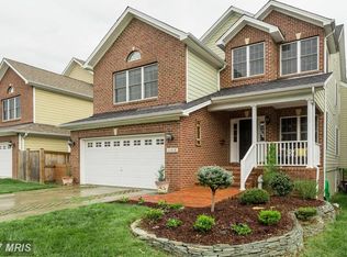 10808 2nd St, Fairfax, VA 22030