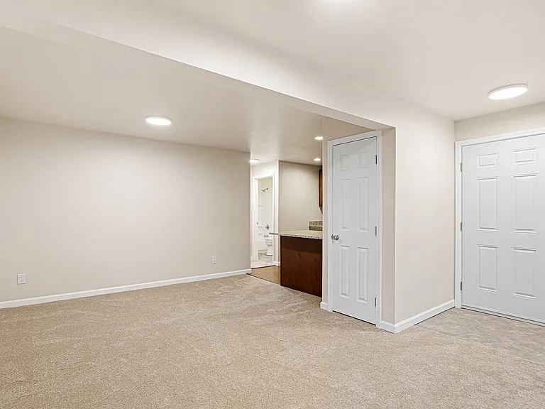 The Lodge @ 73rd — Photo 16
