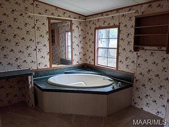 2nd image of 325 Sherwood Trl