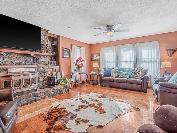 5th image of 11809 Timber Creek Rd