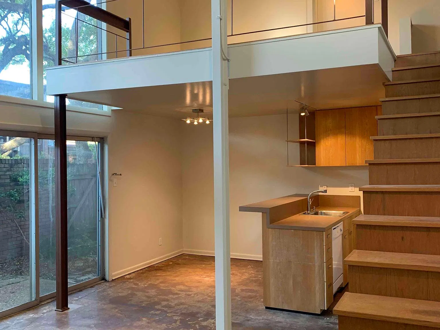 2 bed, 2.5 bath, 1100 sqft, $2,050 — Photo 1