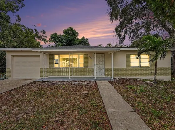 2560 Queensboro Ave S, Saint Petersburg, FL 33712