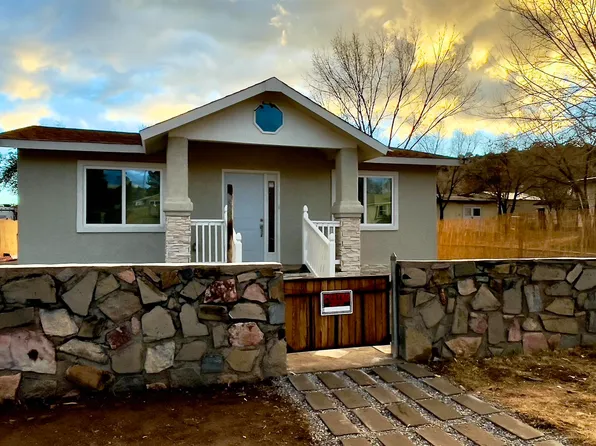 705 McKee St, Bayard, NM 88023