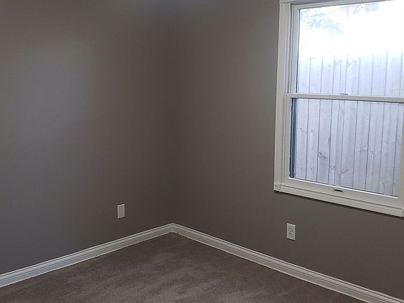 2nd image of 1801 Kraig Dr