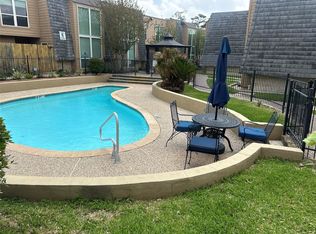 16120 Stuebner Airline Rd APT 202, Spring, TX 77379