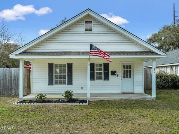 910 Hamar St, Beaufort, SC 29902