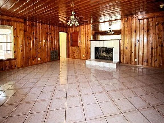 4th image of 22 Horseshoe Dr
