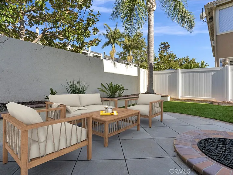 18662 Park Meadow Ln — Photo 28
