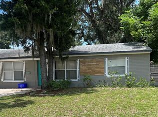 120 9th St, New Smyrna Beach, FL 32168