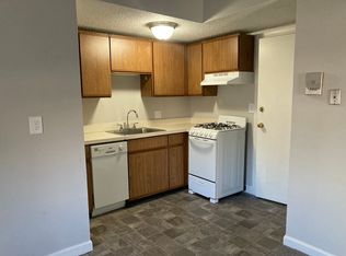 640 Washington St APT 9, Braintree, MA 02184