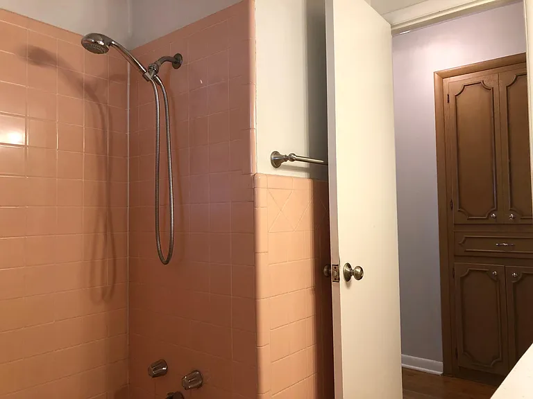 1308 Sycamore St — Photo 29