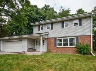 5744 Tahoe Dr, Racine, WI 53406