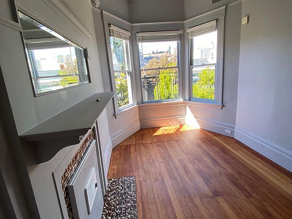 4th image of 223A Jersey St
