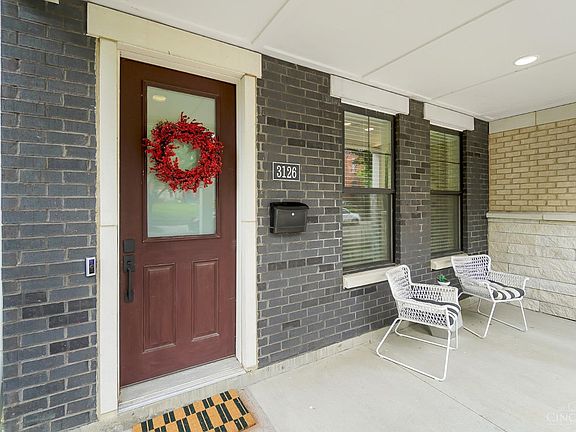 5th image of 3126 Woodburn Ave