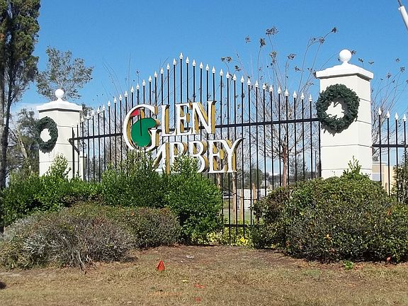3rd image of 406 N Pine Meadow Dr