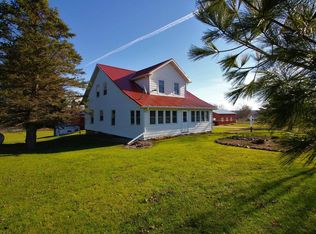 S1884 Farra Rd, Wonewoc, WI 53941