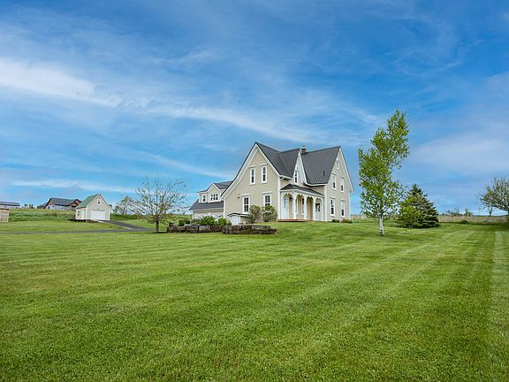 38 Houston Rd, Grenville Parish, PE C0A 1N0 | MLS #202408660 | Zillow