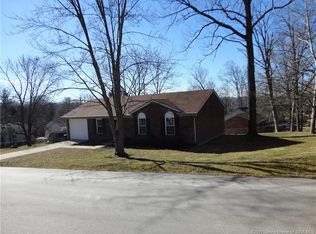 1825 Marion Dr, Georgetown, IN 47122