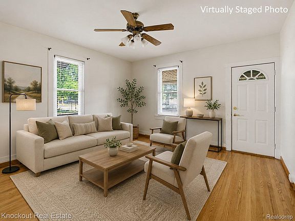 4th image of 480 E Genesee St
