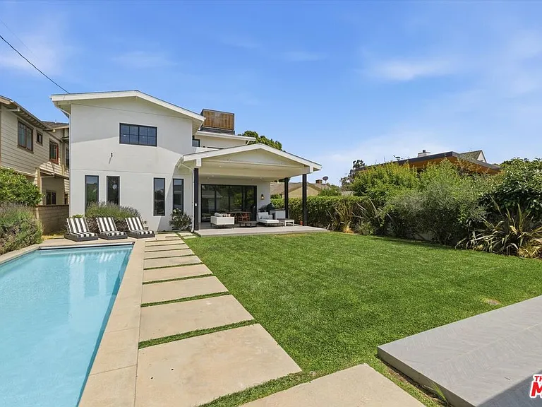 11003 Ocean Dr — Photo 50