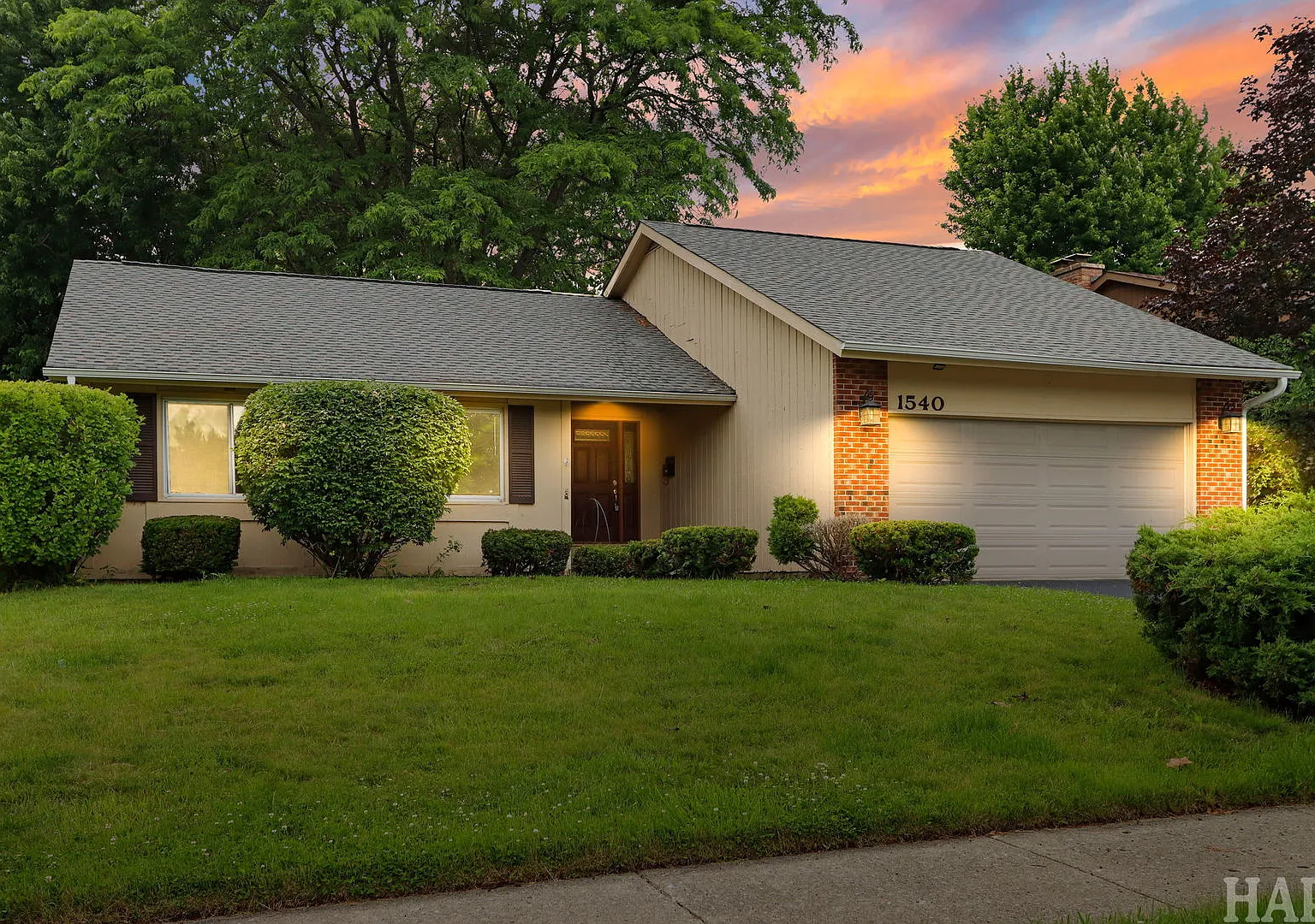 4 bed, 1626 sqft, $3,600 — Photo 1