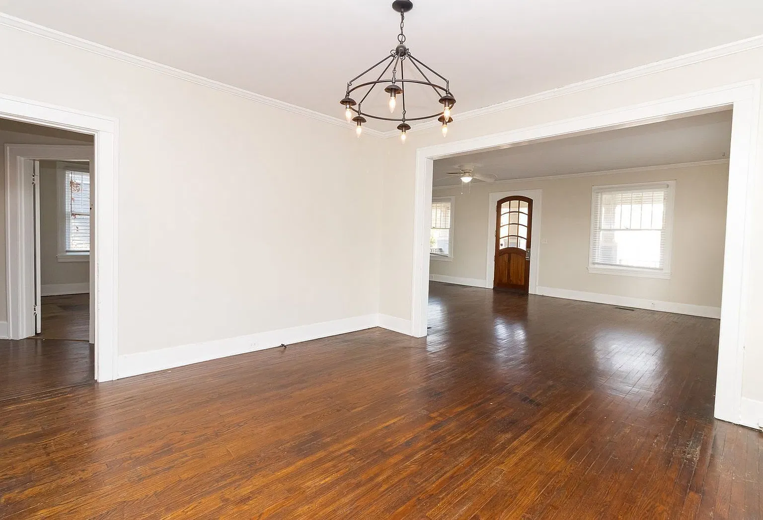 3 bed, 1.5 bath, 1582 sqft, $1,725 — Photo 4